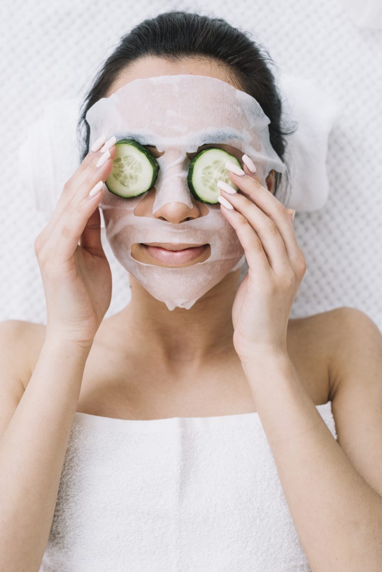 woman-with-cucumber-mask